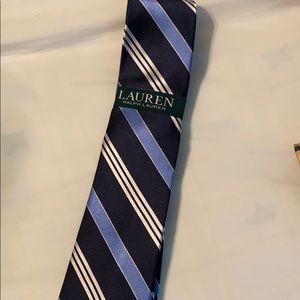Men’s blue tie